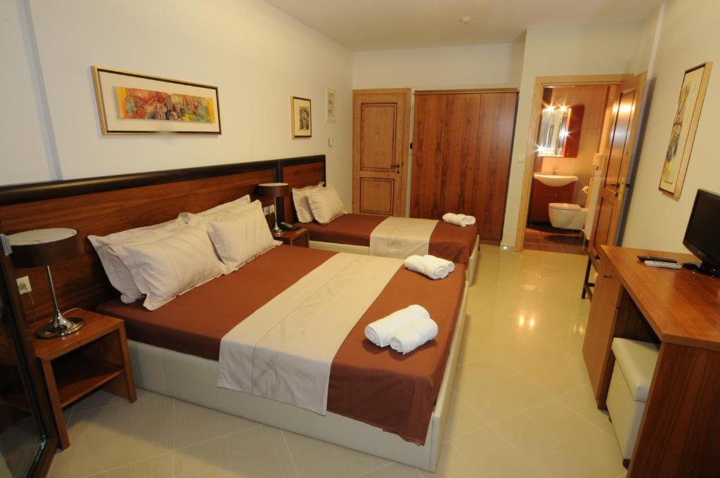 Philippeio Hotel Krinídhes Quarto foto