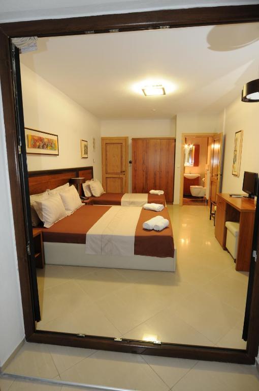 Philippeio Hotel Krinídhes Quarto foto